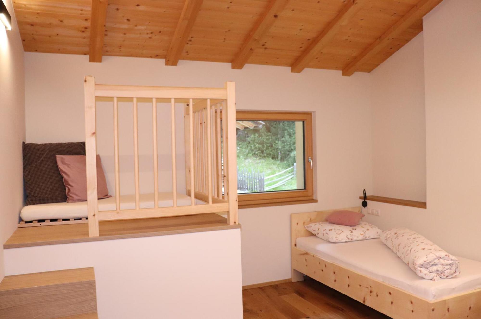 Schneiderhof Apartment Valdurna Bagian luar foto